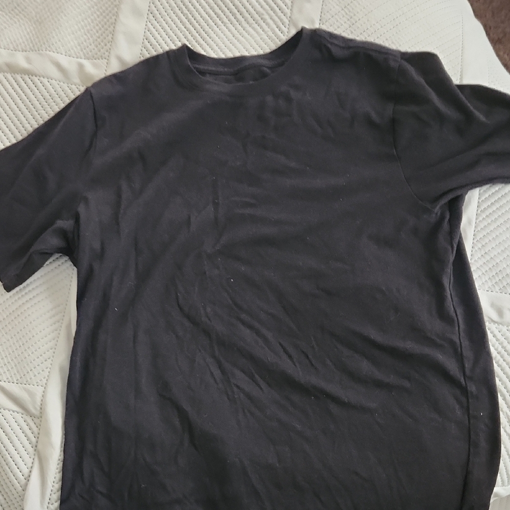 Black Short Sleeve Crew Neck Tee